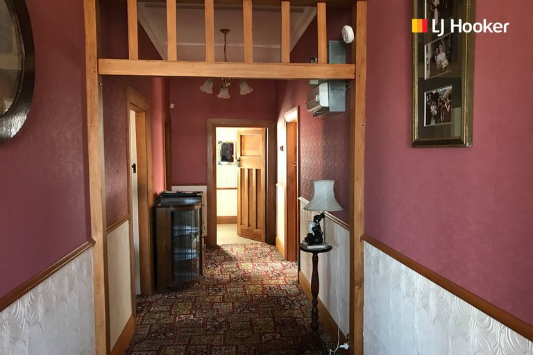 Photo of property in 126 Bay View Road, South Dunedin, Dunedin, 9012