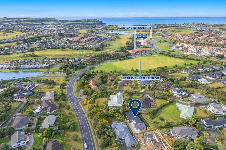 Photo of property in 26b Gulf Harbour Drive, Gulf Harbour, Whangaparaoa, 0930