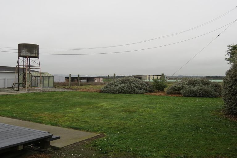 Photo of property in 127 Foley Road, Levels, Timaru, 7975