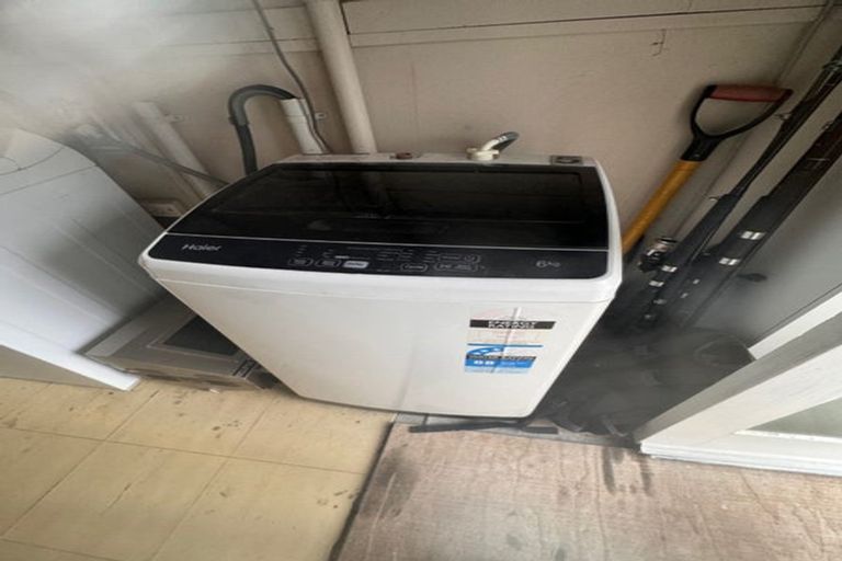 Photo of property in 5/93 Waikawa Road, Picton, 7220