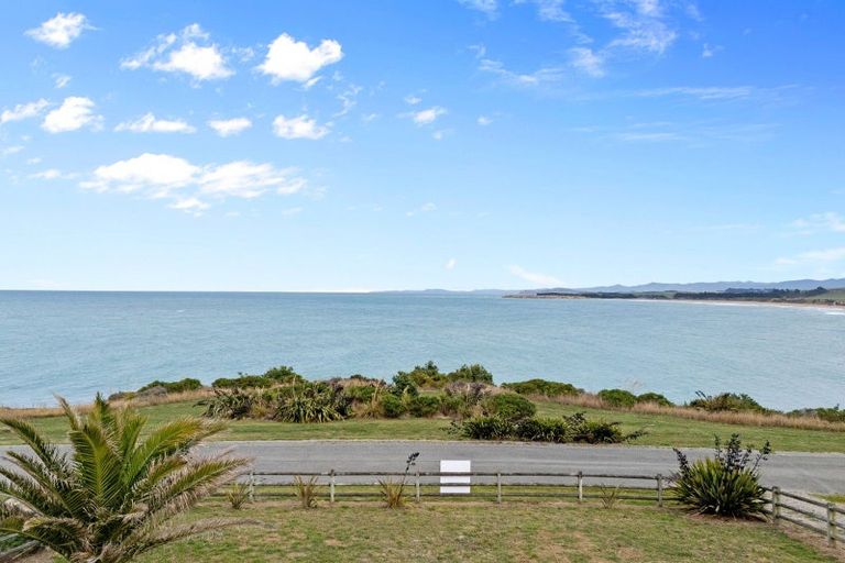 Photo of property in 44 Harbour Terrace, Kakanui, Oamaru, 9495