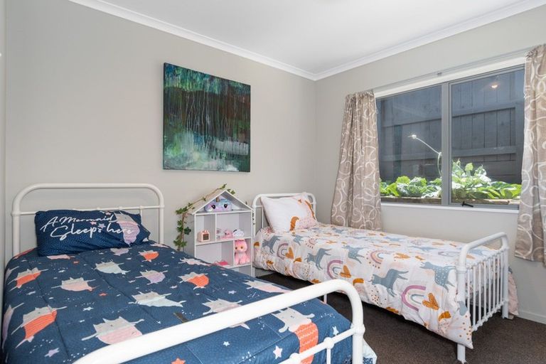 Photo of property in 6 Ballintoy Park Drive, Welcome Bay, Tauranga, 3175