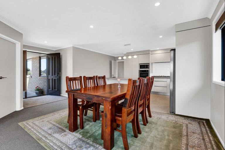 Photo of property in 75 Dillon Drive, Bell Block, New Plymouth, 4312