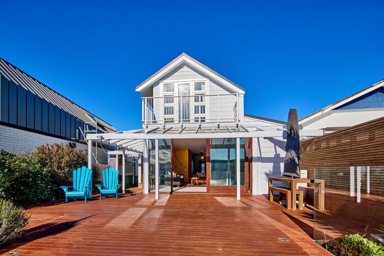 Photo of property in 14 Grafton Road, Roseneath, Wellington, 6011