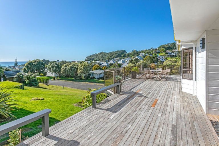 Photo of property in 216 Russell Bruce Place, Onemana, Whangamata, 3691