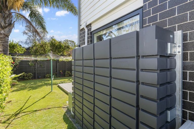 Photo of property in 76a Ladies Mile, Manly, Whangaparaoa, 0930