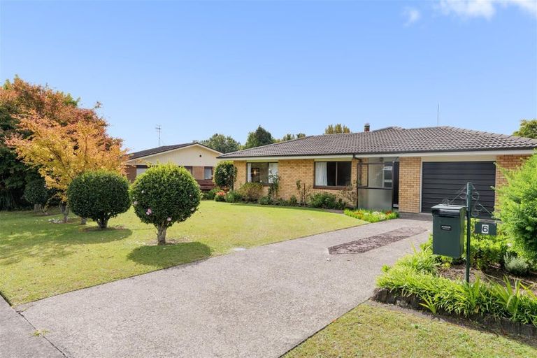 Photo of property in 6 Norrie Street, Te Puke, 3119