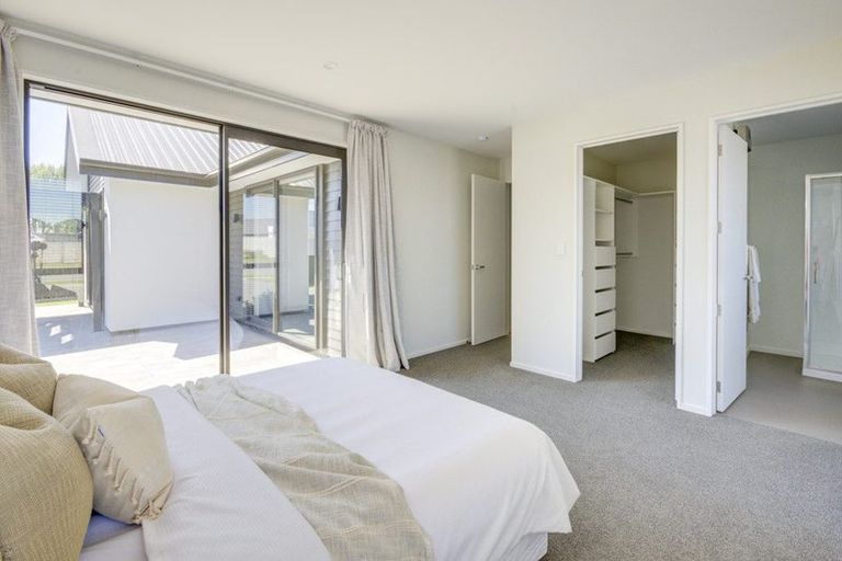 Photo of property in 23 Mcquillan Avenue, Woodend, 7610