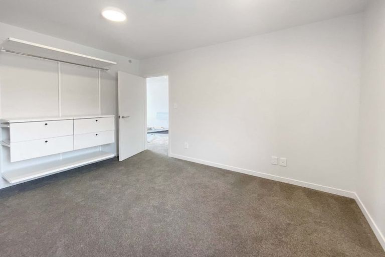 Photo of property in 12/2 Hindmarsh Street, Johnsonville, Wellington, 6037