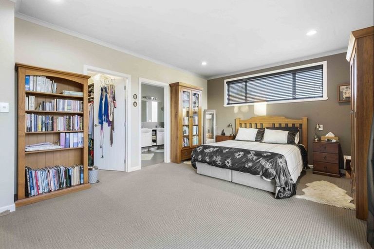 Photo of property in 17 Barrington Drive, Huntington, Hamilton, 3210