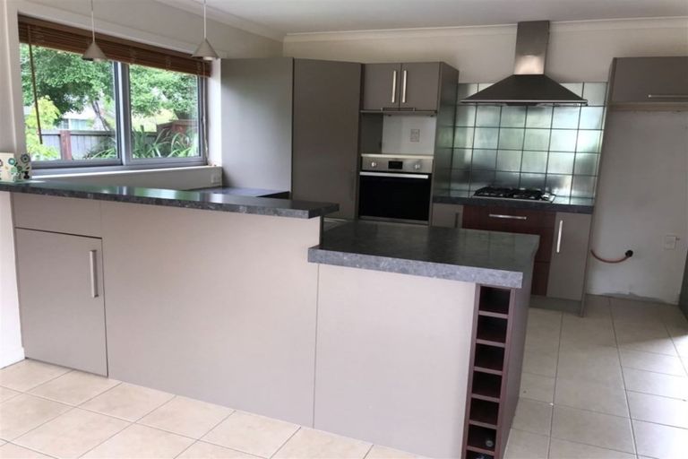 Photo of property in 1 Rutherglen Avenue, Ilam, Christchurch, 8041