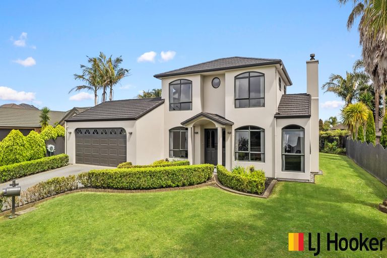 Photo of property in 9 Crannich Place, Wattle Downs, Auckland, 2103