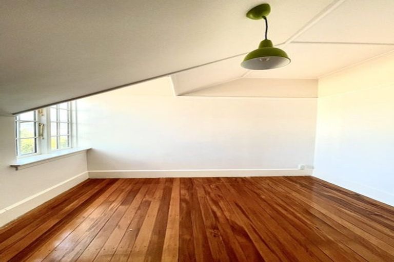 Photo of property in 47 Moana Crescent, Musselburgh, Dunedin, 9013