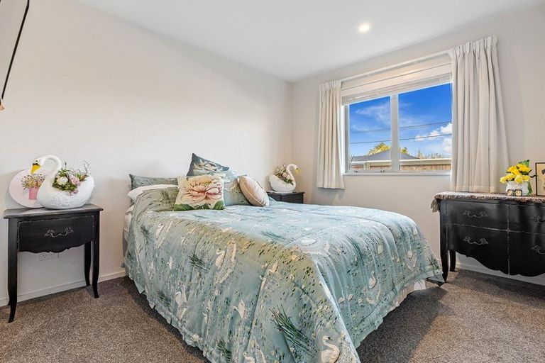Photo of property in 70 Quinns Road, Shirley, Christchurch, 8013