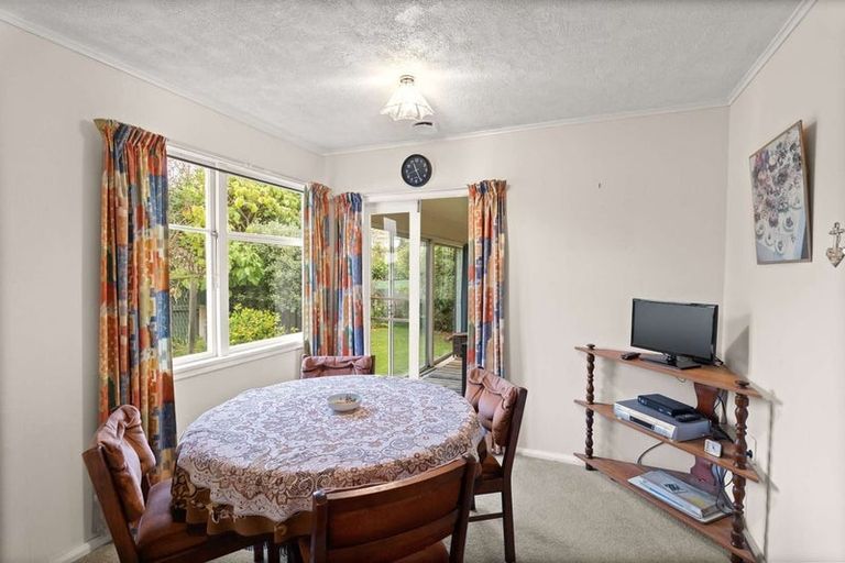 Photo of property in 20 Kent Crescent, Awapuni, Palmerston North, 4412