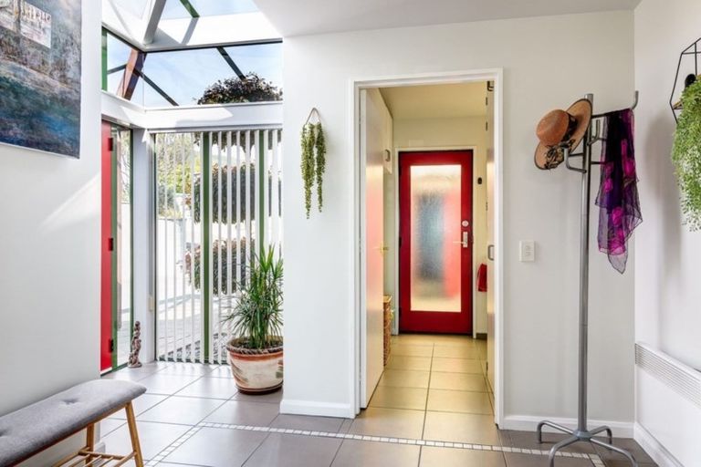 Photo of property in 2 Croisilles Place, Richmond, 7020