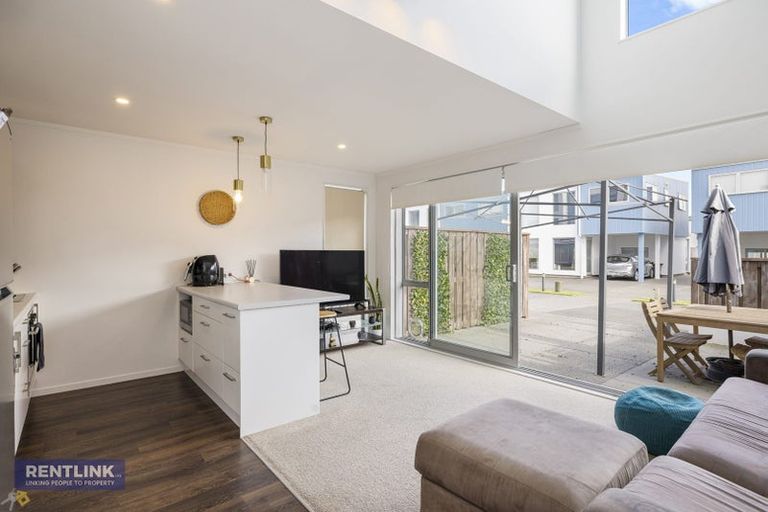 Photo of property in 31 Reynolds Place, Papamoa Beach, Papamoa, 3118