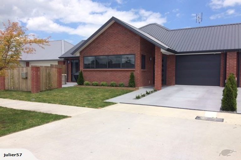 Photo of property in 13 Jarrett Terrace, Leamington, Cambridge, 3432