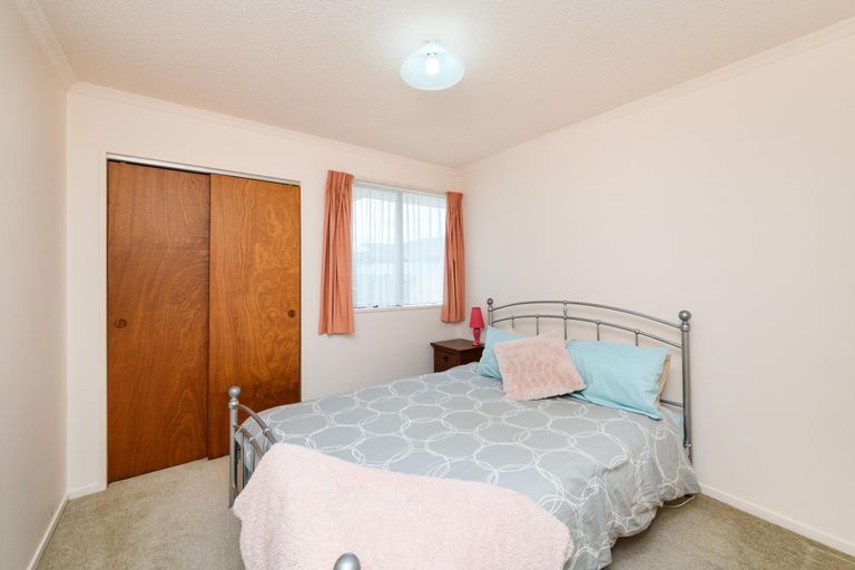 Photo of property in 4/64 Albert Street, Palmerston North, 4414