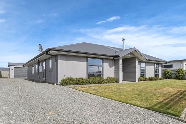 Photo of property in 14 Grandvue Drive, Twizel, 7901