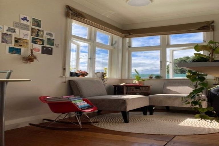 Photo of property in 77 Todman Street, Brooklyn, Wellington, 6021