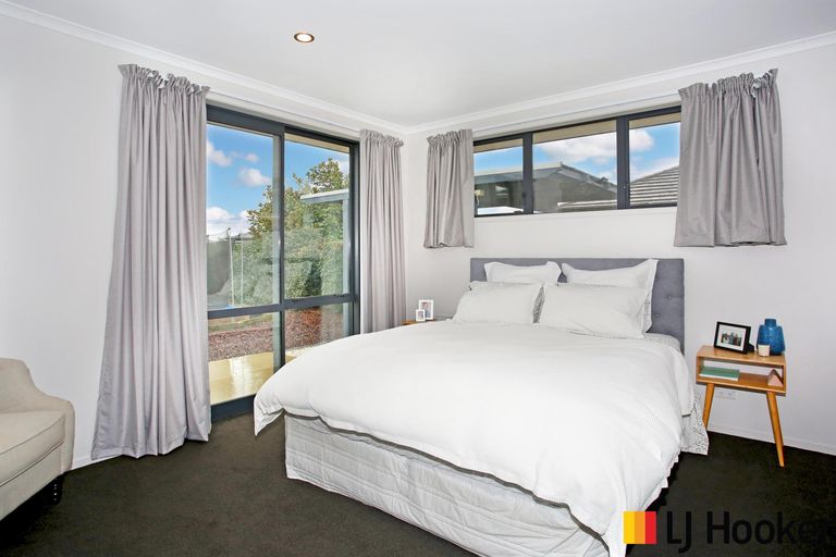 Photo of property in 26 Helenslee Road, Pokeno, 2402