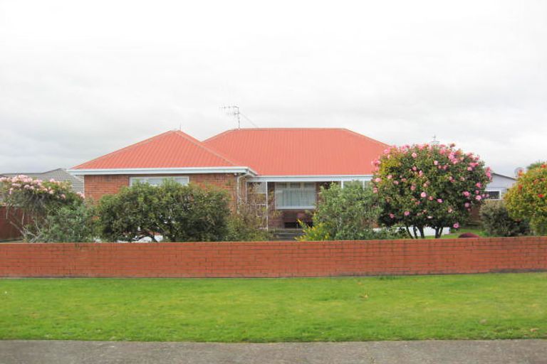 Photo of property in 3 Clark Street, Levin, 5510