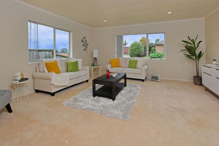 Photo of property in 3 Somerton Rise, Henderson, Auckland, 0612