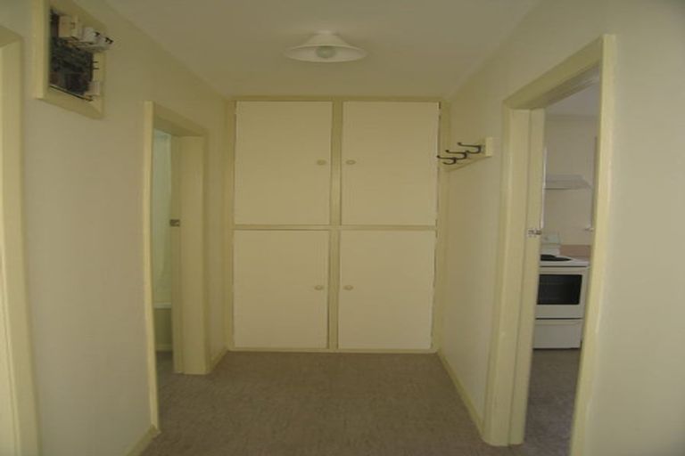 Photo of property in 213 The Parade, Island Bay, Wellington, 6023