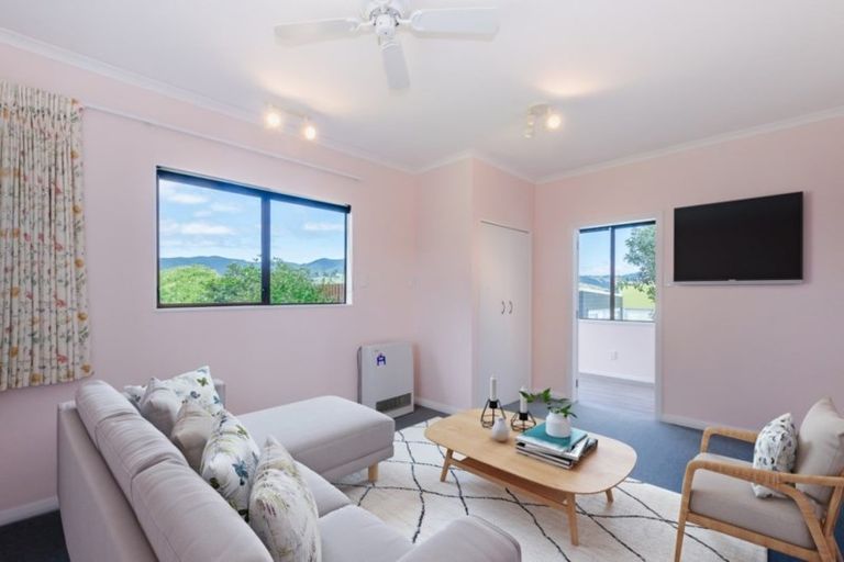 Photo of property in 8 Kohutuhutu Road, Raumati Beach, Paraparaumu, 5032