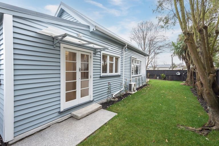 Photo of property in 60 Oxley Avenue, St Albans, Christchurch, 8014