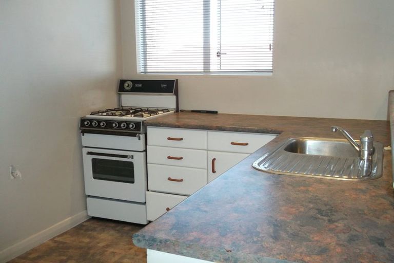 Photo of property in 94 Forest Lake Road, Forest Lake, Hamilton, 3200