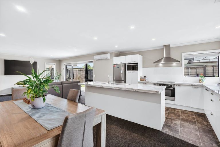 Photo of property in 13 Maison Way, Rangatira Park, Taupo, 3330