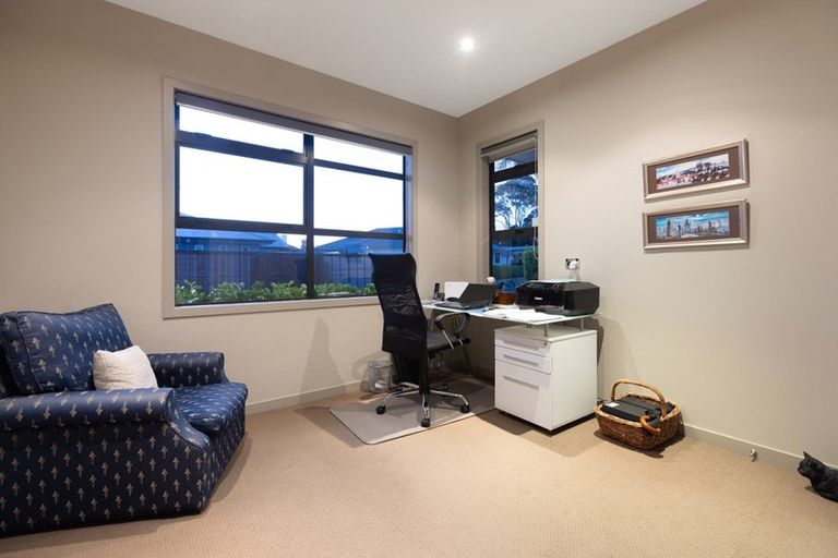 Photo of property in 30 Contour Avenue, Pyes Pa, Tauranga, 3112