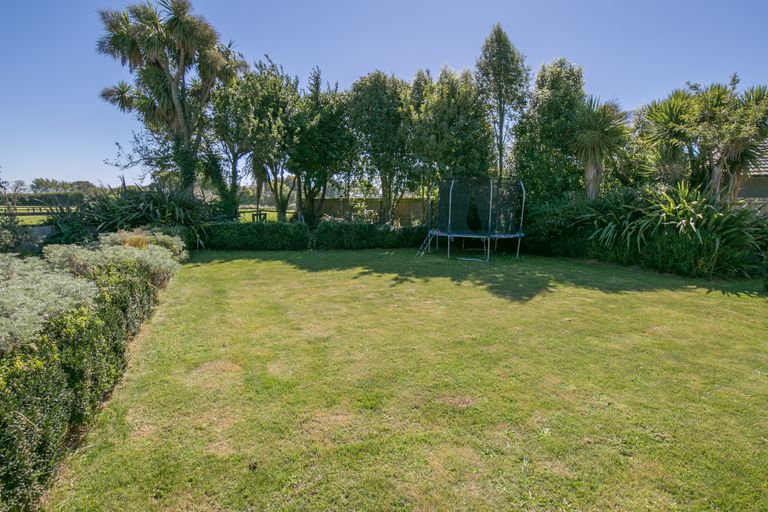 Photo of property in 46 Hawthornden Road, Avonhead, Christchurch, 8042