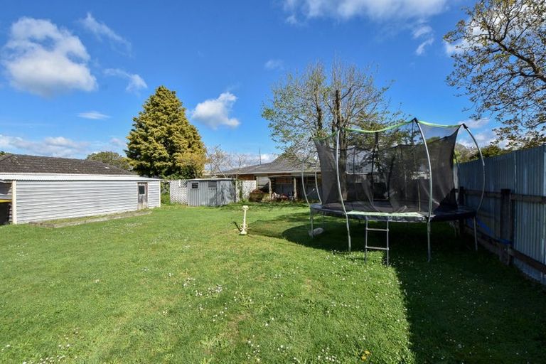 Photo of property in 17 Dixon Street, Carterton, 5713