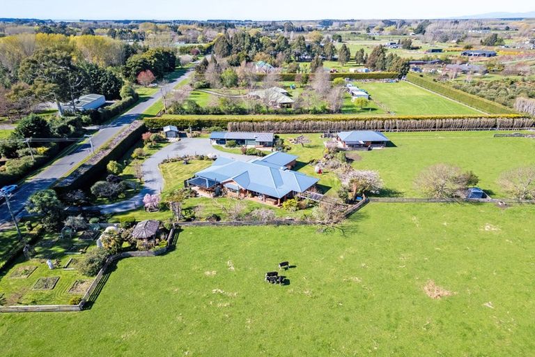 Photo of property in 183 Neeves Road, Kaiapoi, 7691