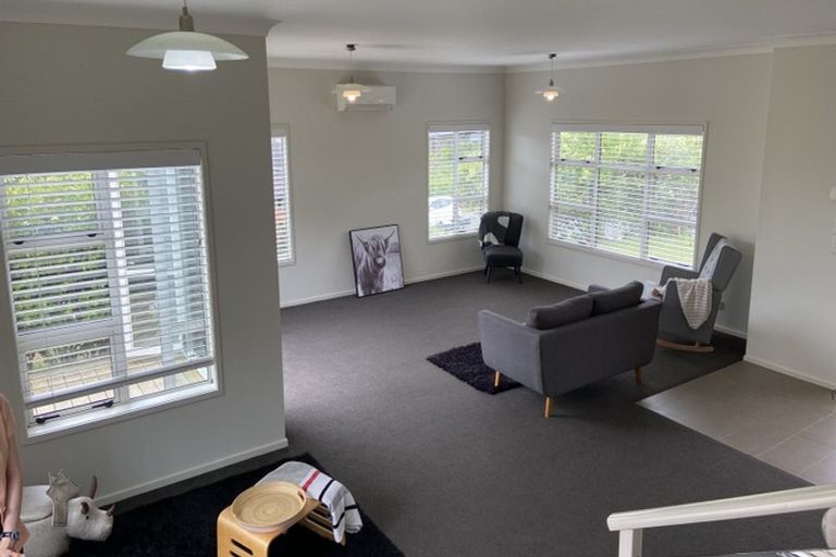 Photo of property in 2 Fennell Crescent, Silverdale, 0932