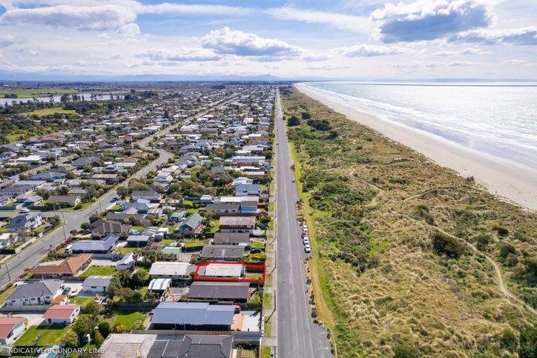 Photo of property in 1/534 Marine Parade, South New Brighton, Christchurch, 8062
