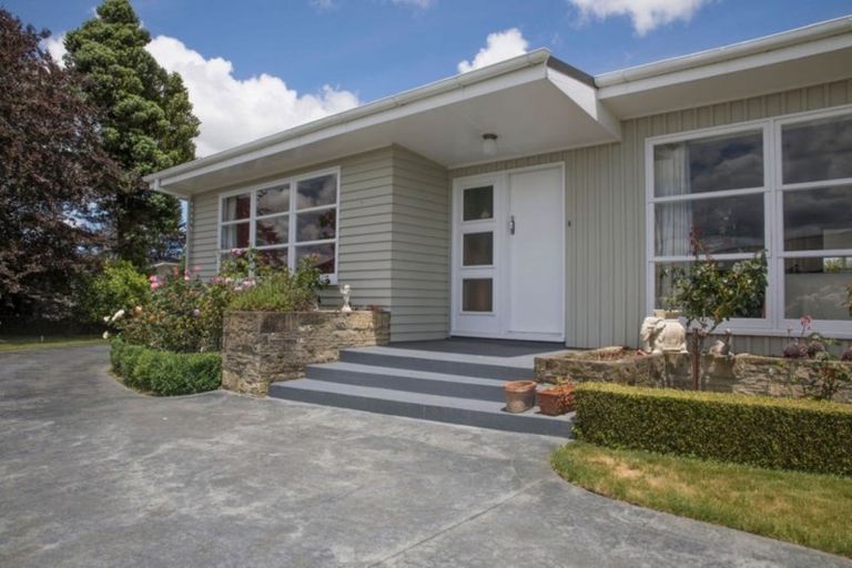Photo of property in 7 Chamberlain Street, Dannevirke, 4930