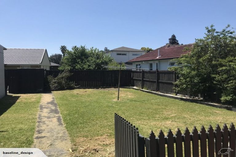 Photo of property in 3/783 Te Atatu Road, Te Atatu Peninsula, Auckland, 0610