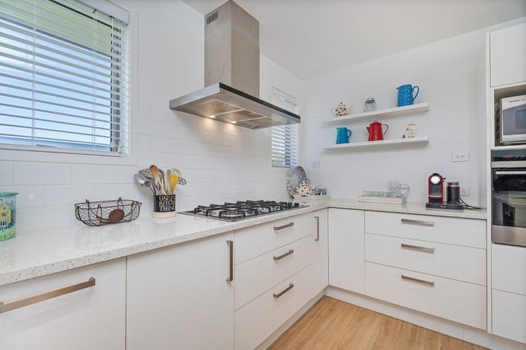 Photo of property in 44 Longreach Drive, Cooks Beach, Whitianga, 3591