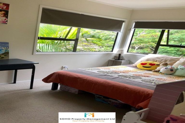 Photo of property in 2/87 Clovelly Road, Bucklands Beach, Auckland, 2012
