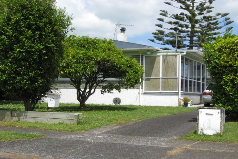 Photo of property in 17 Landscape Road, Pukekohe, 2120