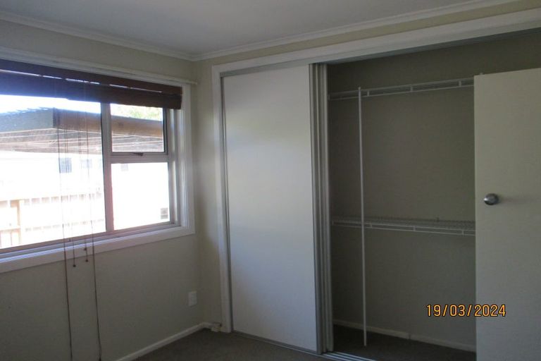 Photo of property in 77 Mcleod Road, Te Atatu South, Auckland, 0610
