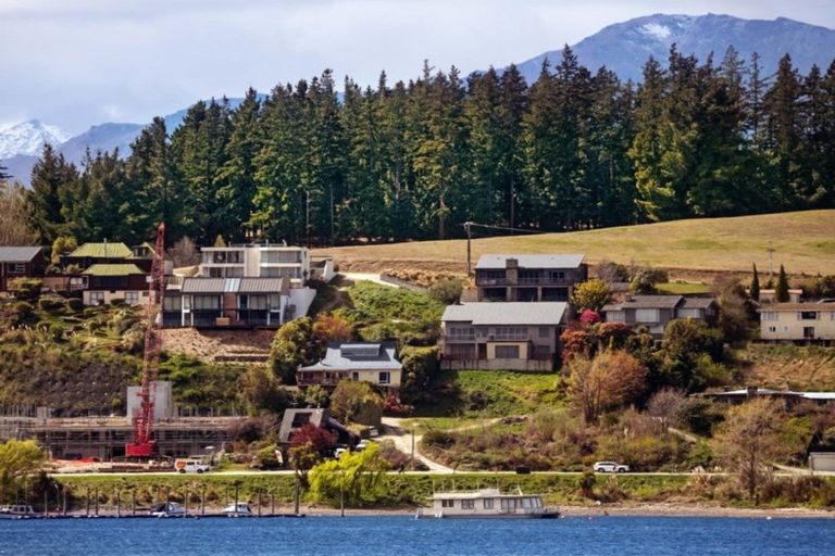 Photo of property in 56 Lismore Street, Wanaka, 9305