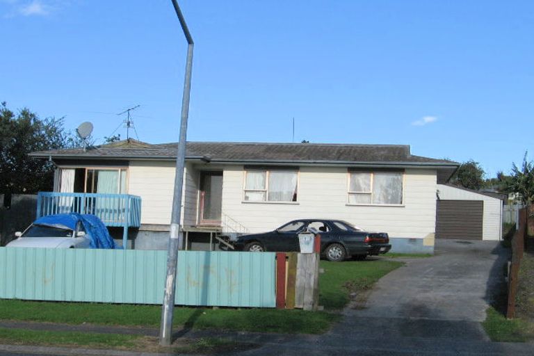 Photo of property in 74 Zelda Avenue, Clover Park, Auckland, 2023