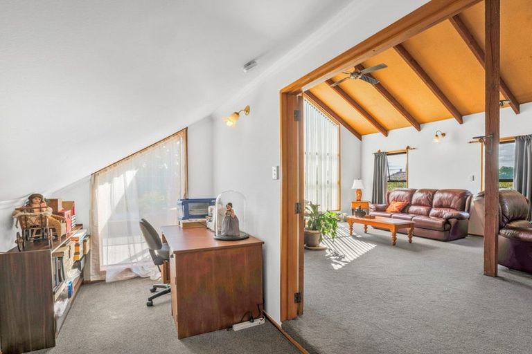 Photo of property in 60 Dallington Terrace, Dallington, Christchurch, 8061