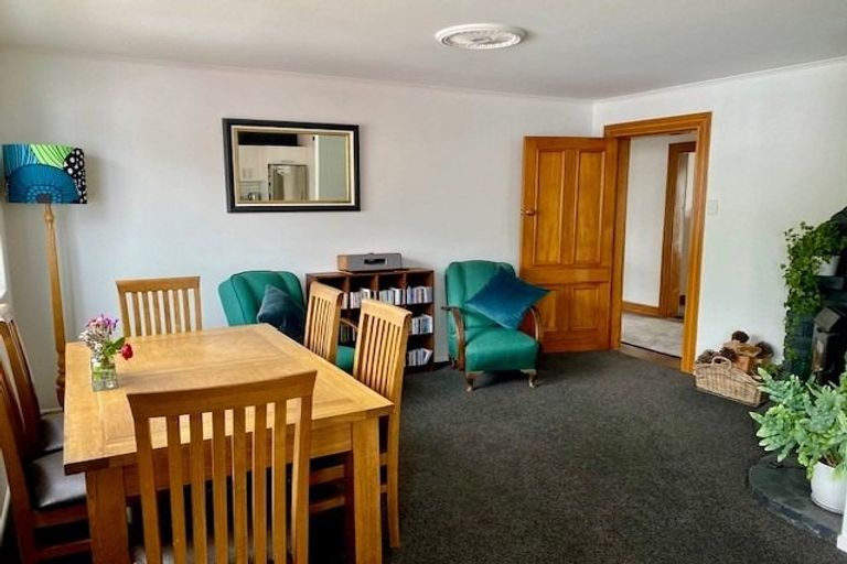 Photo of property in 31 Rhodes Street, Carterton, 5713