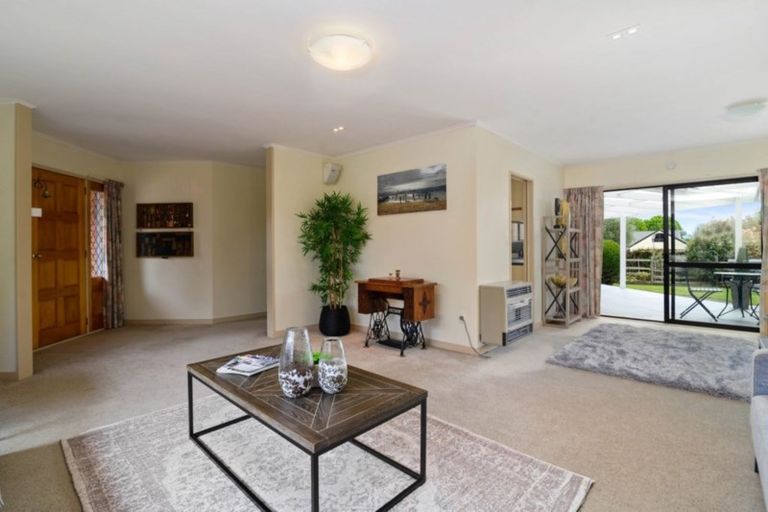 Photo of property in 11 Lynwood Place, Owhata, Rotorua, 3010